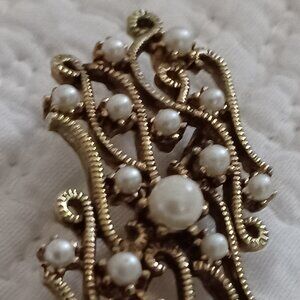 White pear-like beaded Brooch